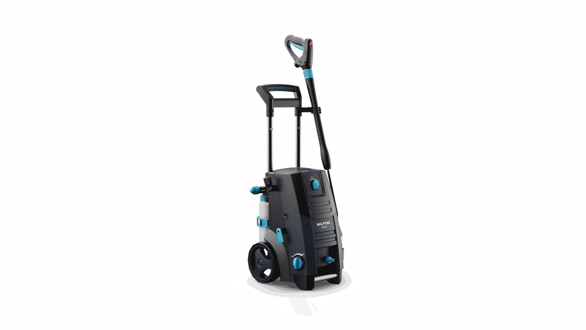 Lavadora de alta pressão Nilfisk MC 2C 150/650 vista de lado, sem suporte para mangueira, mostrada em ângulo direito.