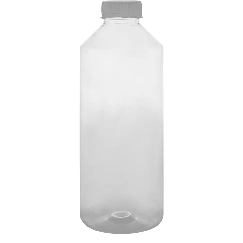 Garrafa PET de 1L com tampa branca, marca Pinto & Coelho, empilhada em caixa com 70 unidades, ideal para bebidas.