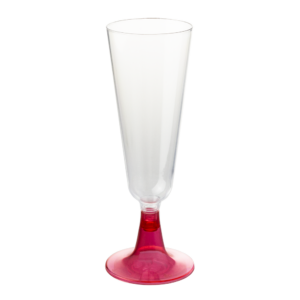 Copo flute em PS transparente 150 ml com pé vermelho sobre fundo branco