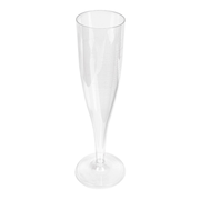 Copo flute PS transparente luxo pequeno 100 ml sobre fundo branco
