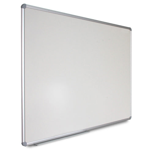Quadro branco magnético em porcelana com moldura de alumínio, tamanho 60x90 cm, da Pinto & Coelho.